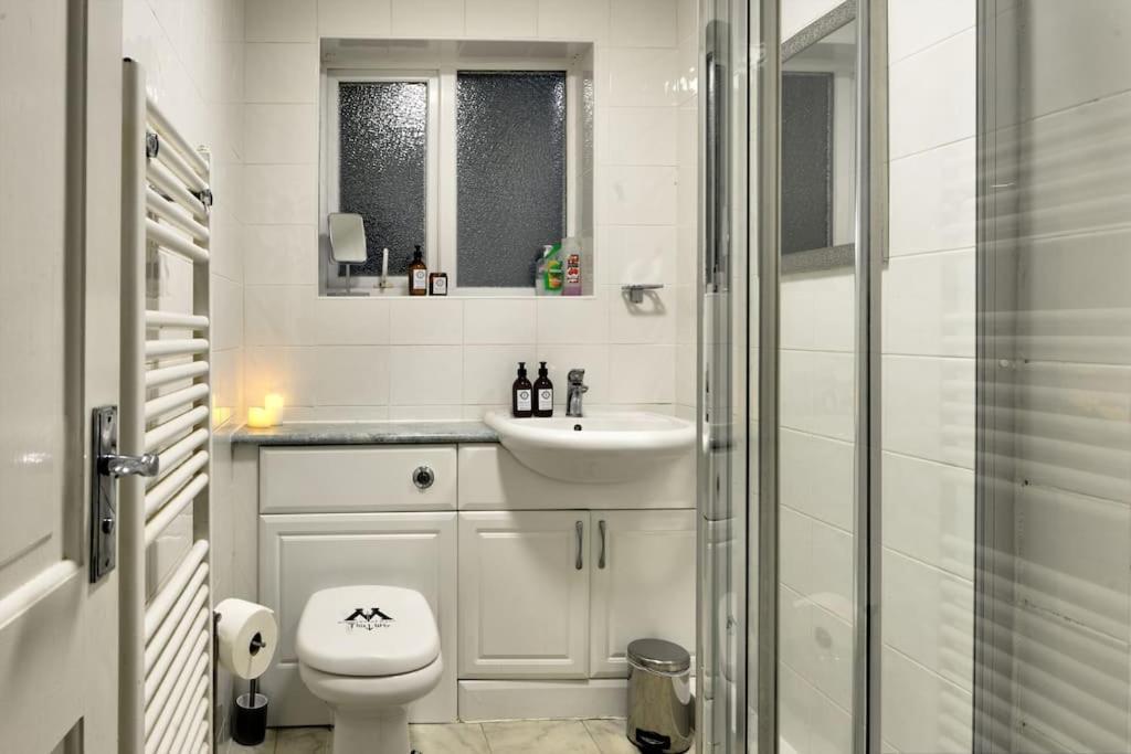 Harry'S House Apartment Watford  Exterior foto