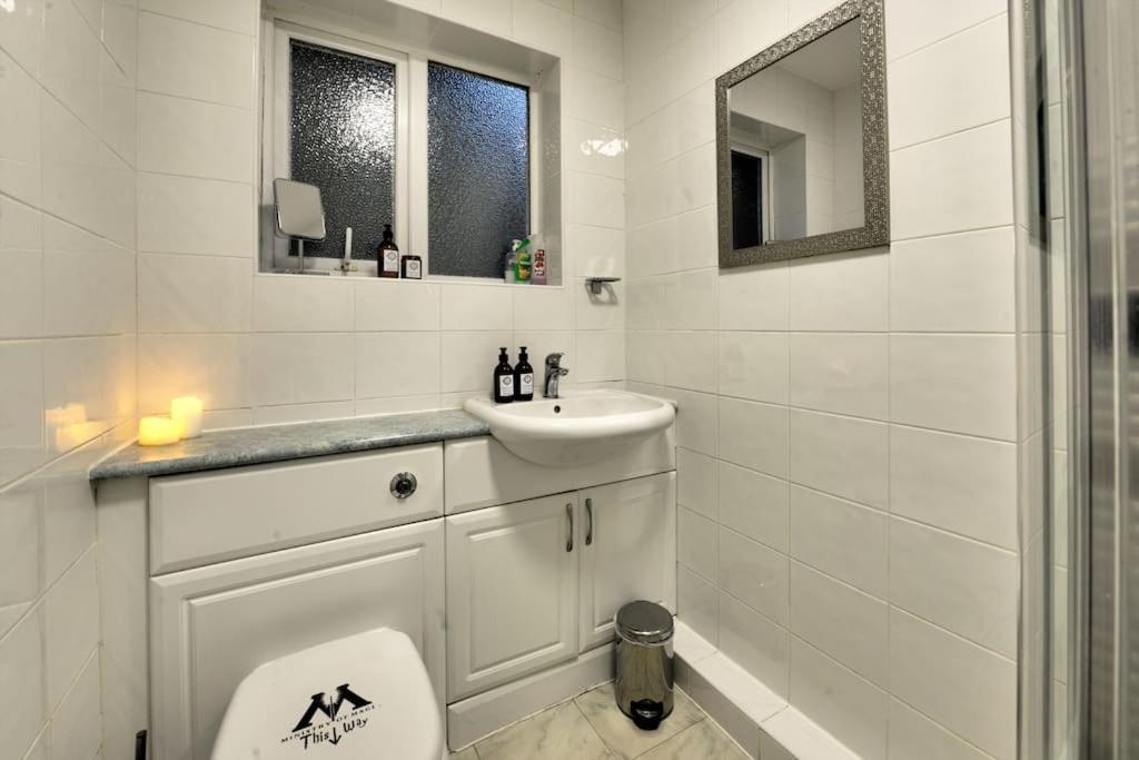 Harry'S House Apartment Watford  Exterior foto